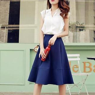 Set: Sleeveless Top + Skirt