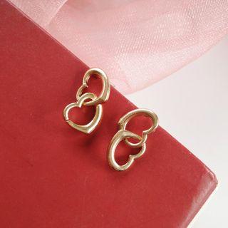 Interlocking Heart Dangle Earring