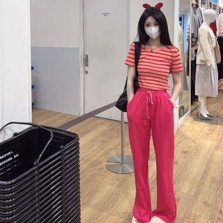 Striped Cropped T-shirt / Loose Fit Pants