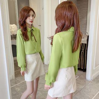 Ribbon Accent Puff-sleeve Blouse