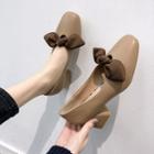 Block-heel Bow Pumps