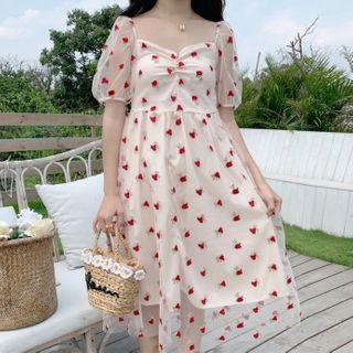 Short-sleeve Heart Embroidery Mesh Dress