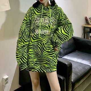 Long Sleeve Zebra Print Hoodie