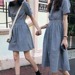 Short-sleeve Plaid A-line Dress/ Midi Dress