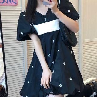 Puff-sleeve Floral Embroidered Mini A-line Dress / Camisole Top