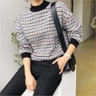 Round-neck Checked Pullover