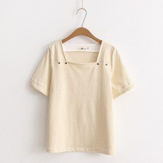 Short-sleeve Square Neck T-shirt