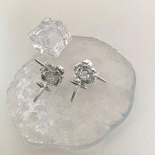 Rose & Cross Ear Stud Silver - One Size