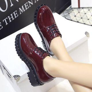 Heeled Patent Lace-up Shoes