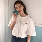 Short-sleeve Feather-embroidered T-shirt