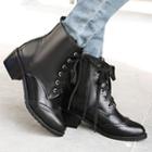 Lace-up Wingtip Short Boots