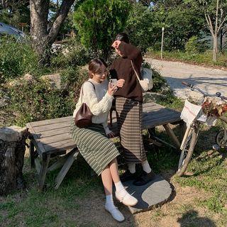 Checked Long A-line Skirt
