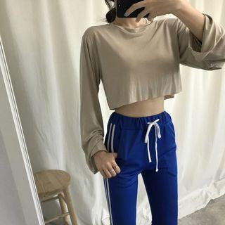 Long-sleeve Crop T-shirt / Sweatpants