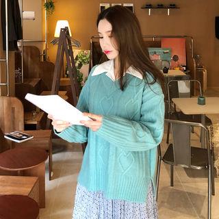V-neck Heart Patterned Sweater