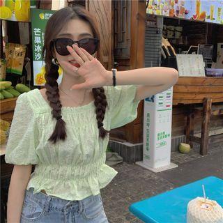 Short-sleeve Lace Blouse Light Green - One Size