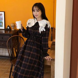 Lace-collar Plaid A-line Dress Red - One Size
