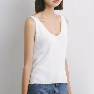 Ribbed Plaind Tank Top