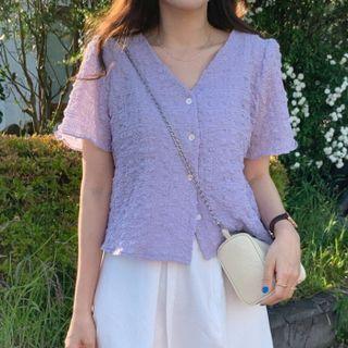 V-neck Crinkled Short-sleeve Shirt
