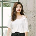 Mock Two-piece Lace Paneled Elbow-sleeve T-shirt