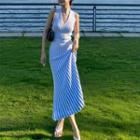Sleeveless V-neck Slim-fit Knit Dress