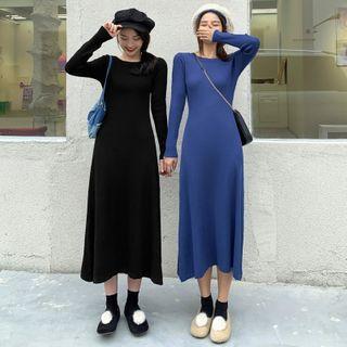 Plain Round-neck Knit Long Dress