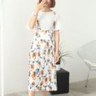 Short-sleeve Top / Floral Print Pleated Suspender Skirt