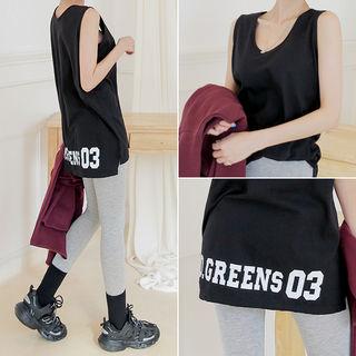 Sleeveless Letter-printed Top