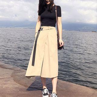 Set: Short-sleeve T-shirt + Midi A-line Cargo Skirt