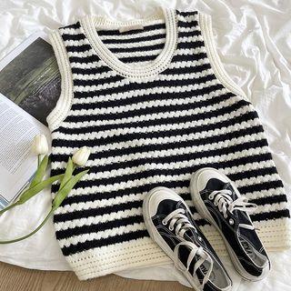 Striped Knit Vest Stripe - One Size