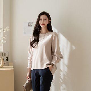 Pintuck-cuff Dip-back T-shirt