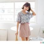 V-neck Puff Sleeve Floral Chiffon Top