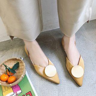 Medallion Dorsay Flats