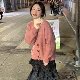 Plain Cardigan / Dot Print Midi Skirt