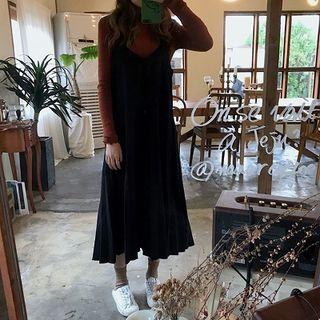Spaghetti-strap Accordion Pleat Midi Dress
