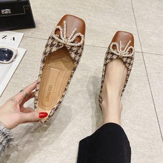 Faux Pearl Bow Paneled Houndstooth Flats