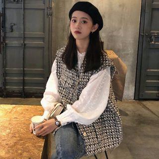 Long-sleeve Lace Blouse / Patterned Buttoned Vest