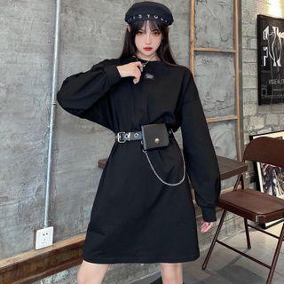 Applique Long-sleeve Shift Dress Black - One Size