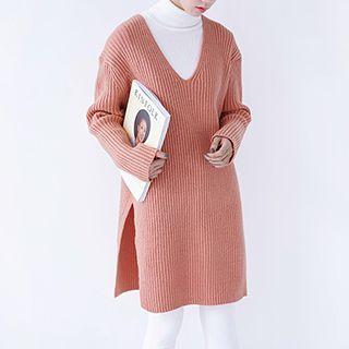 Slit Side V-neck Long Sweater