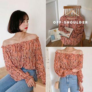 Off-shoulder Crinkled Floral Top