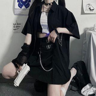 Short-sleeve Chain Accent Shirt Black - One Size