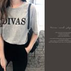 Divas Lettering M Lange T-shirt