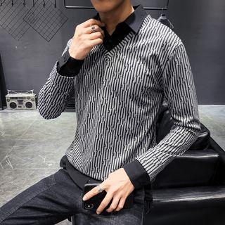 Mock Two Piece Pattern Printed Sweatshirt