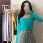 Long Sleeve U-neck Crop T-shirt