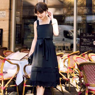 Lace Hem Sleeveless Tie-waist Dress