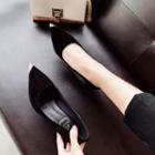 Metal Panel Pointy-toe Pumps
