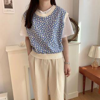 Floral Knit Vest / Short-sleeve Plain T-shirt