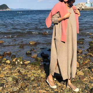 Relaxed-fit V-neck Sweater Dress