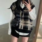 Sweater Vest / Plain Shirt / Asymmetric Skirt