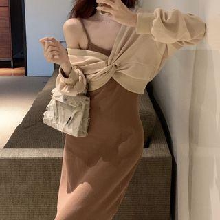 Spaghetti Strap Midi Dress / Off-shoulder Twist Sweatshirt