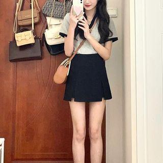 Short-sleeve V-neck Contrast Trim Polo Shirt / Mini A-line Skirt / Set